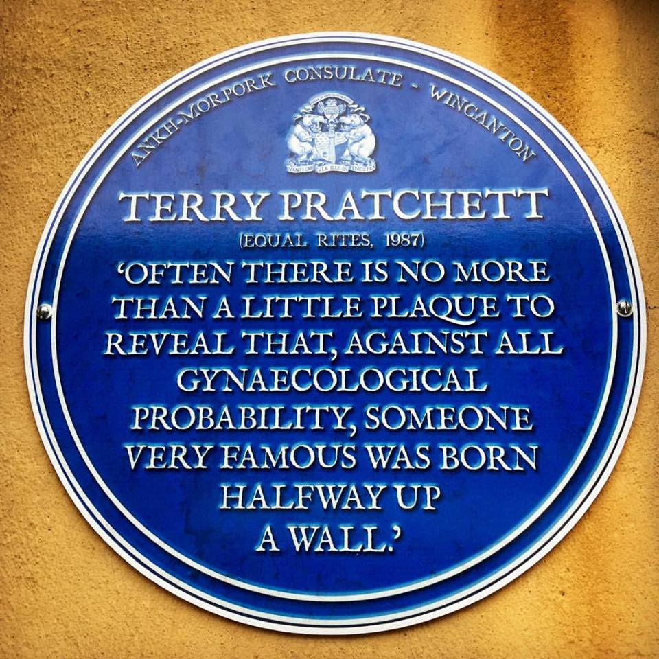 Pratchett blue plaque