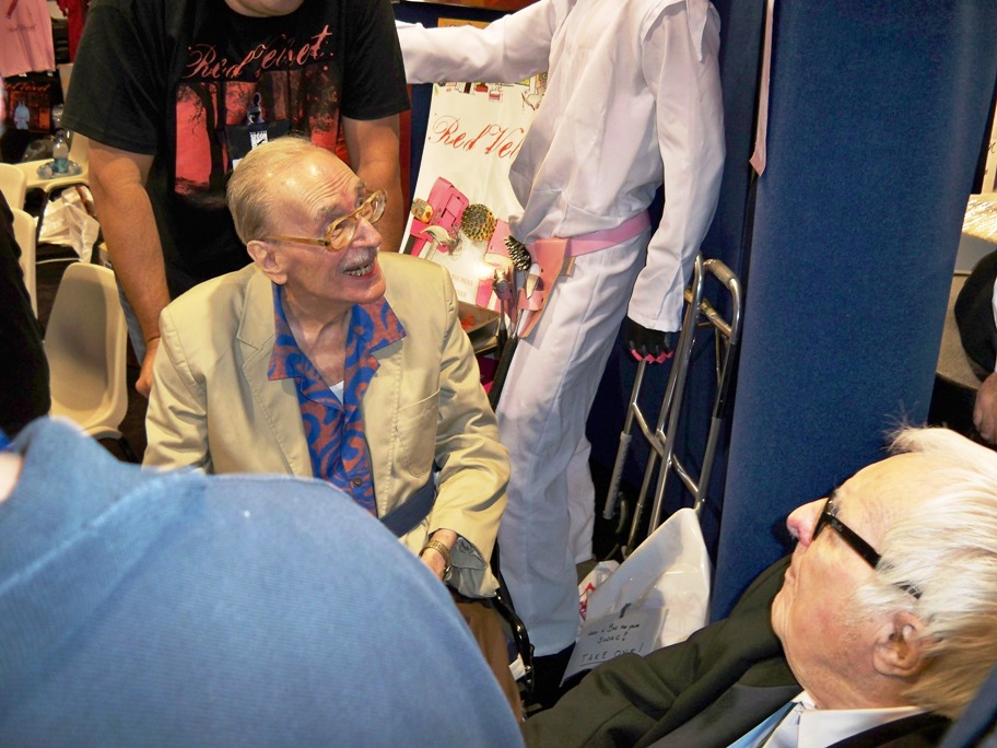 Forrest J Ackerman and Ray Bradbury at 2008 Comic-Con.