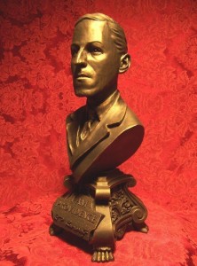 Lovecraft mini bust