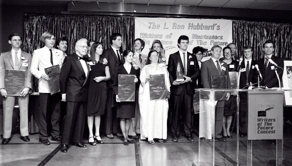Illustrator of the Future 1990. Peggy Ranson is fourth from right. (Kelly Freas is fourth from left.)