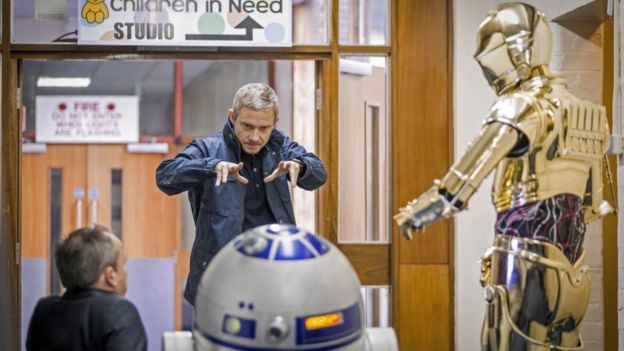 Warwick Davis, Martin Freeman ("Sherlock"), R2-D2 and C-3PO starred in a Star Wars sketch.