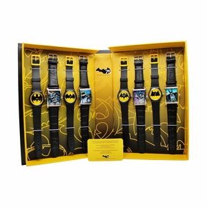 the-ultimate-batman-75th-year-limited-edition-watch-set-bat3104-2